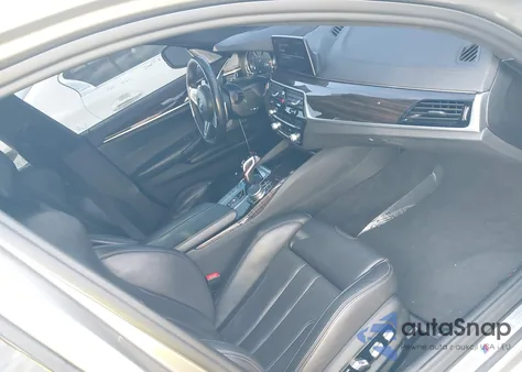 2019 BMW M5 from USA, damaged, VIN WBSJF0C52KB285746